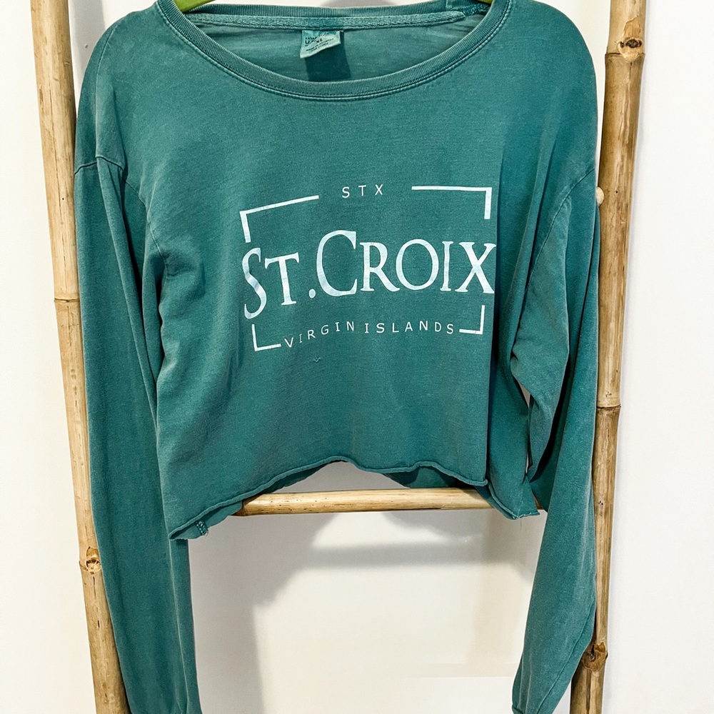 U.S. Vintage St. Croix Long Sleeve Cropped T-Shirt